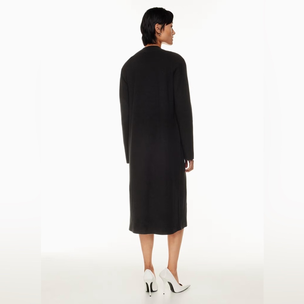 Babaton Black Orpheum Robe - Picture 8 of 13